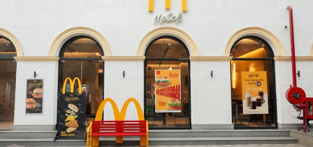 McDonald’s Moves Away from DEI Pledges, Focuses on Supplier Performance